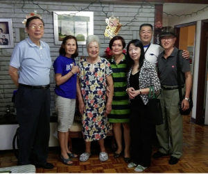 慰問服務組探望伍張琦鄉長